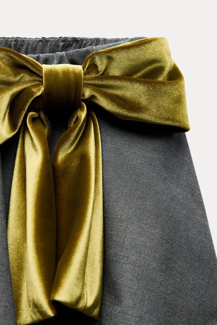 Bow Detail Balloon Skirt