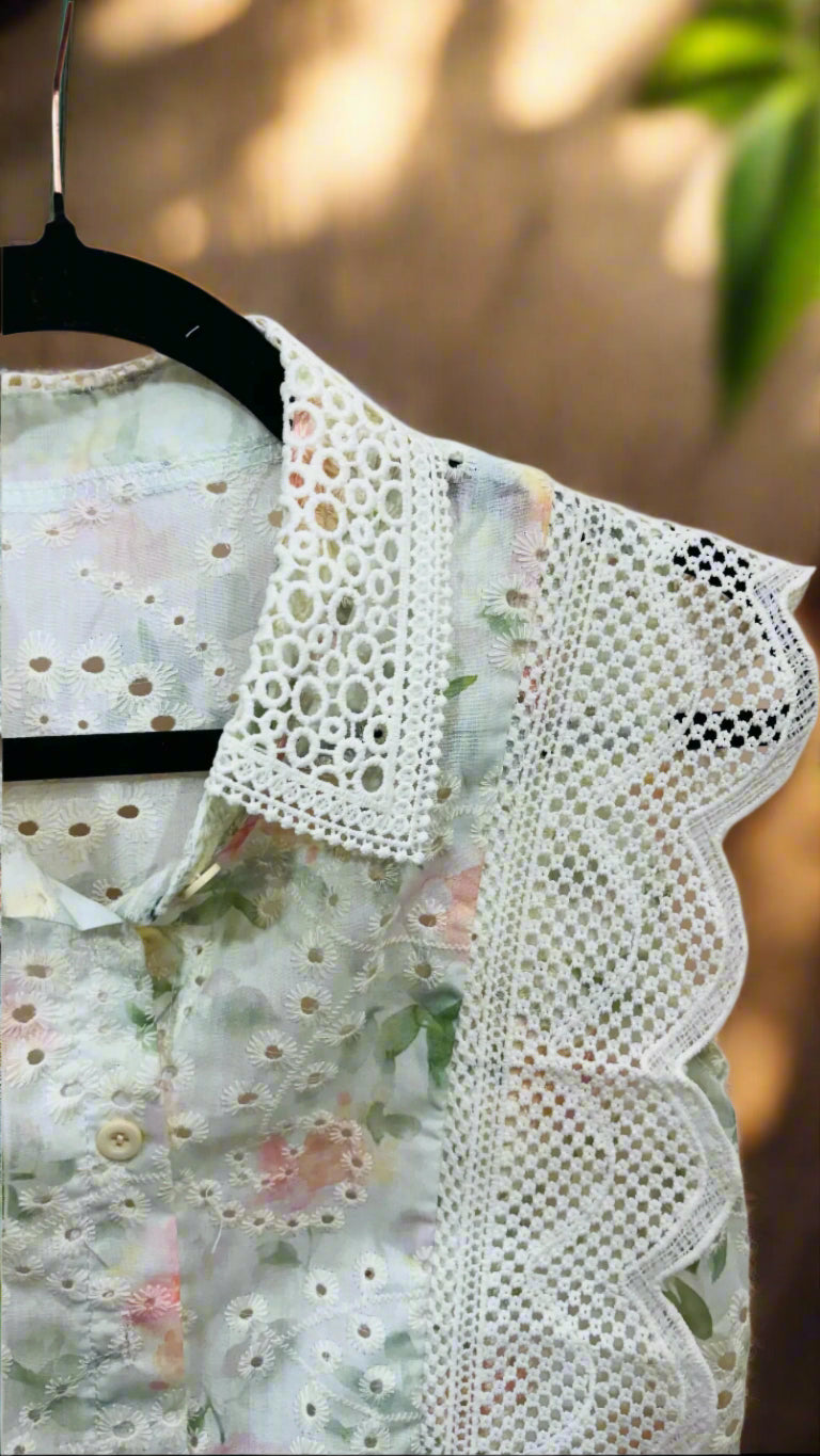 Sleeveless Lace Patchwork Shirt Blouse
